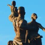 photo du monument de la renaissance africaine au senegal
